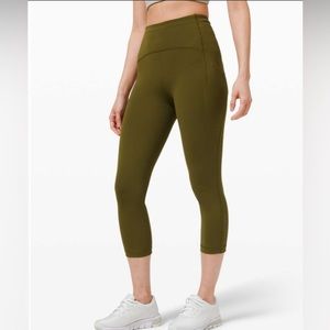 Lululemon Swift Speed High-Rise Crop 21"